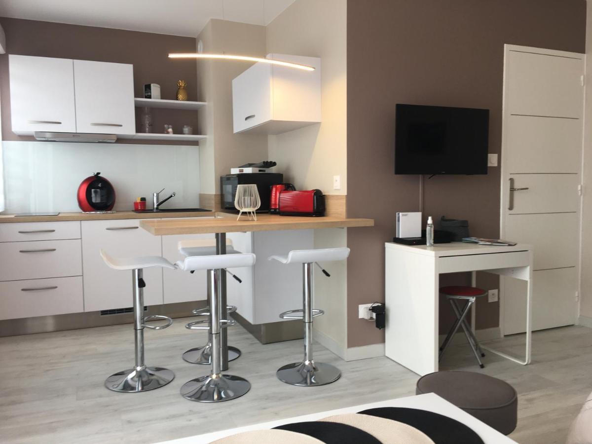Charmant Studio 25 M2, 900M De La Plage Ле-Сабль-д'Олонн Екстер'єр фото